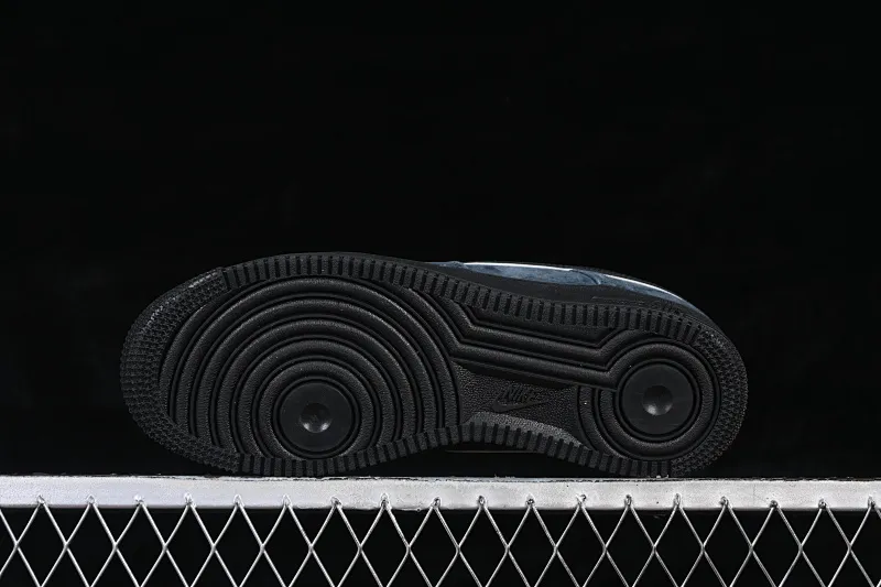 All categories Nk Air Force 1 Air Force series Nk Air Force 1 Low Air Force low-top Nike Air Force 1'07 Low Dark blue black Full suede Air Force low-top casual sneakers ZH0316-157